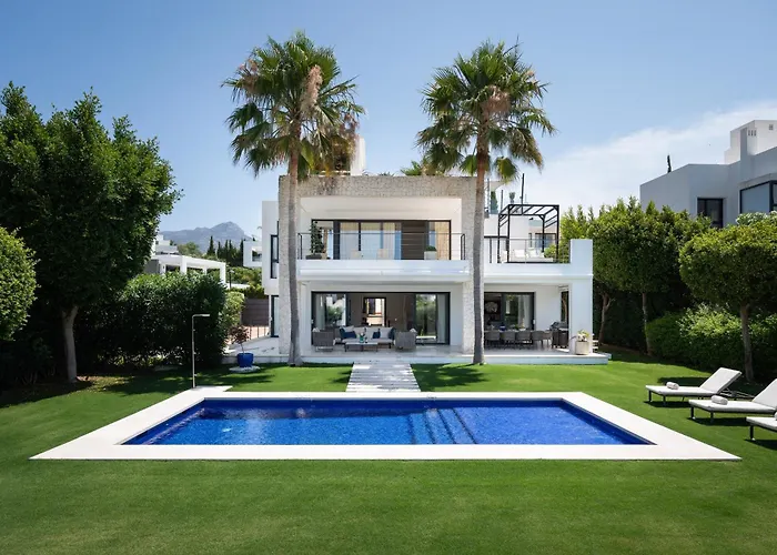 Villa Eva Los Olivos Nueva Andalucia